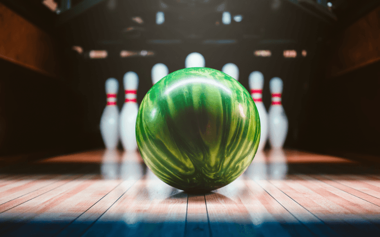 Choosing the Ideal Bowling Ball: A Guide to Prices and Types for Bowling Enthusiasts - cover image!