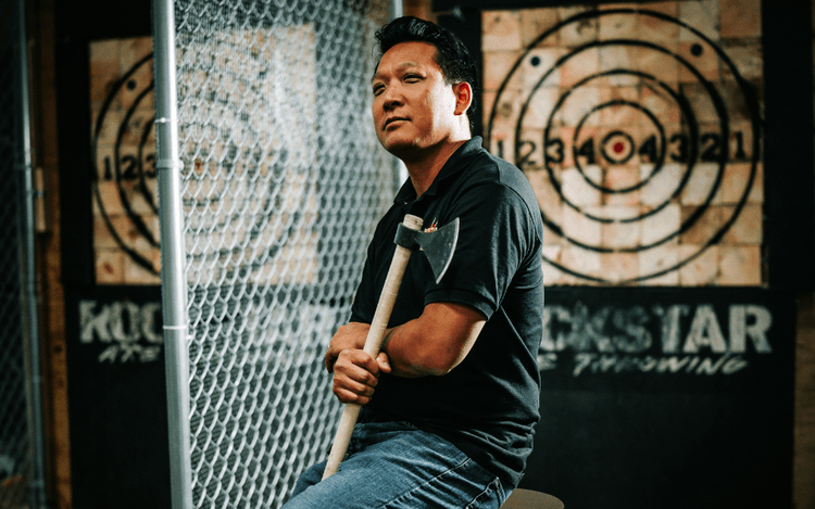 Why Every Axe Throwing Venue Needs an Online Booking System  - cover image!