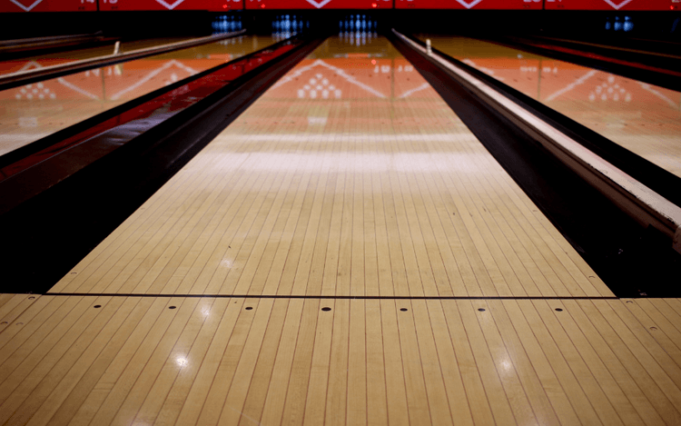 Longitud de una pista de bolos – ¿Cuánto mide? - cover image!