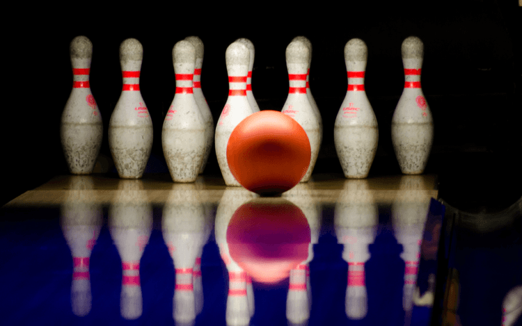 Tradition et Passion: Découvrez le Monde du Bowling Classique - cover image!