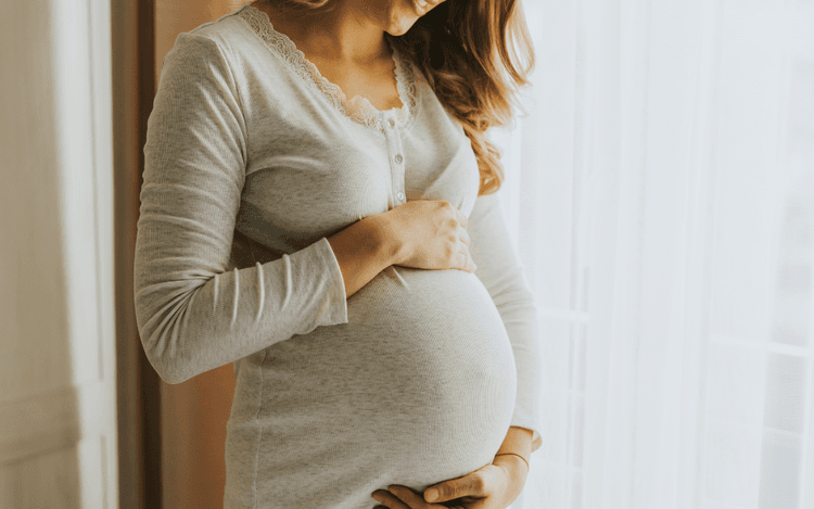 Bowling During Pregnancy: Safe Strategies and Tips for Expectant Mothers - cover image!